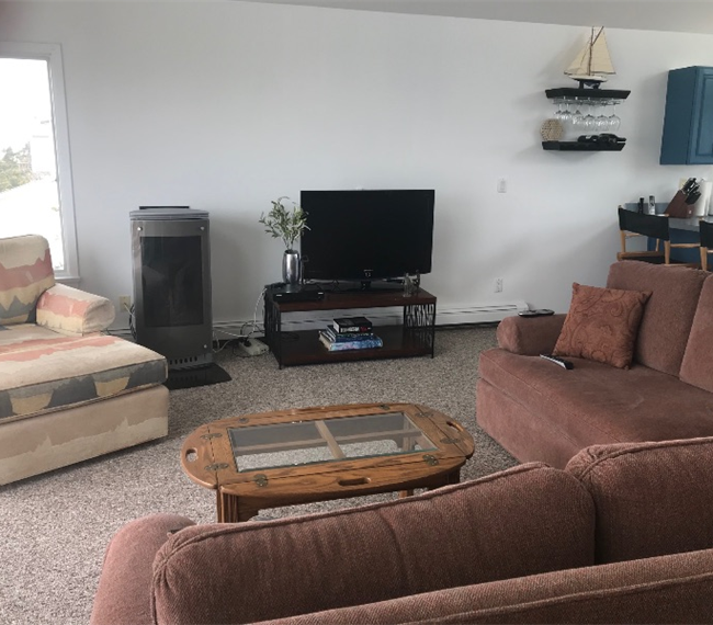 875sf APT-BEACHFRONT HOUSE-Private Ent.-Mt. Sinai - Photo 1