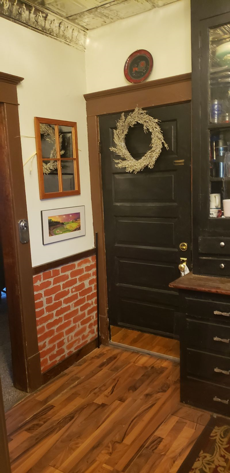 NIfty 2BR Buffalo Flat - Photo 8