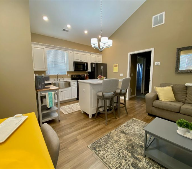 Gorgeous, fully furnished, one-bedroom apartment minutes from Charleston's conveniences and major ho - Photo 12