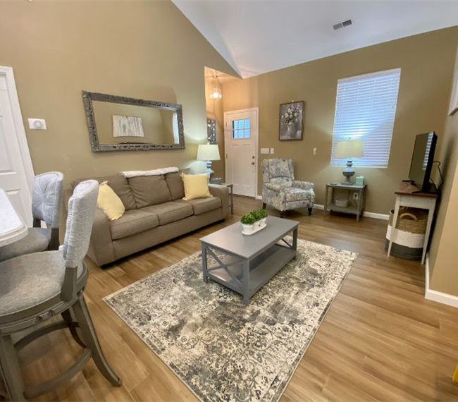 Gorgeous, fully furnished, one-bedroom apartment minutes from Charleston's conveniences and major ho - Photo 6