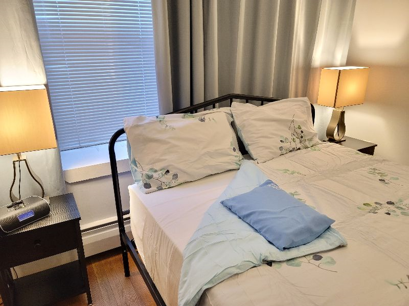 SWEET SPOT, CLOSE TO EVERYTHING,   EnSUITE W/D,    ENTIRE APT ,   PRVT ENTRANCE,    HUGE OUTDOOR SPA - Photo 8