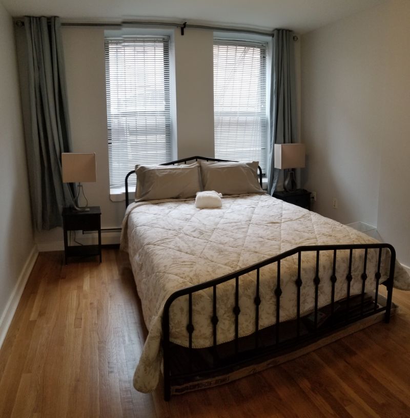 SWEET SPOT, CLOSE TO EVERYTHING,   EnSUITE W/D,    ENTIRE APT ,   PRVT ENTRANCE,    HUGE OUTDOOR SPA - Photo 11