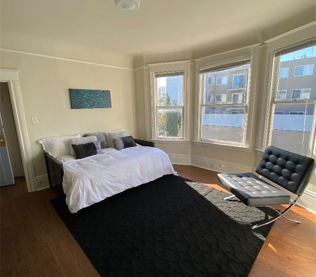 Brand new studio in cute, quiet neighborhood! - Photo 3