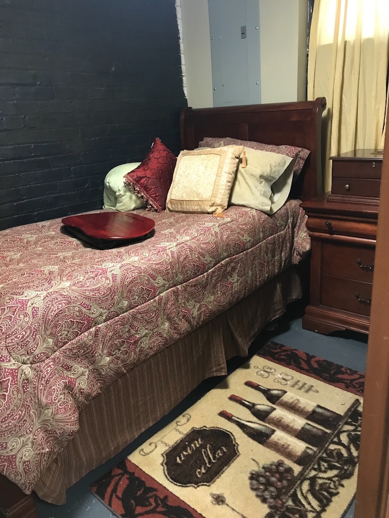 Rooms Available Today - Photo 8