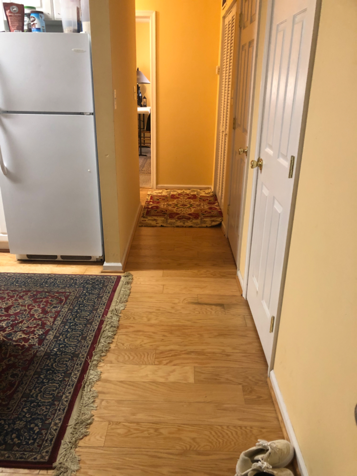 furnished private room from a 6b/4b townhouse - Photo 2