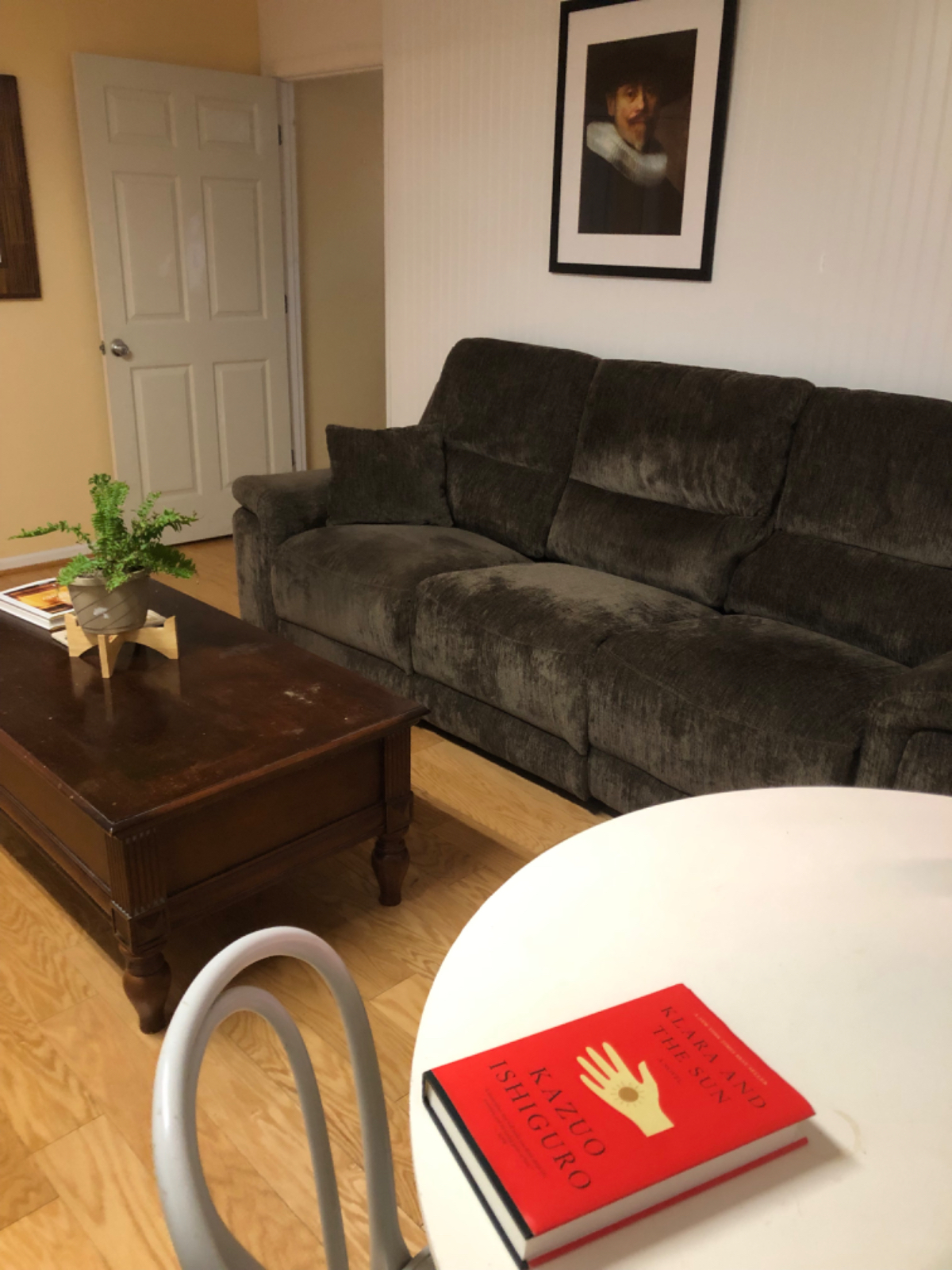 furnished private room from a 6b/4b townhouse - Photo 4