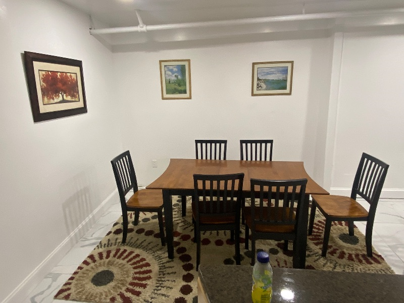 Ridgewood 2BR/1BTH in Brownstone - Photo 3