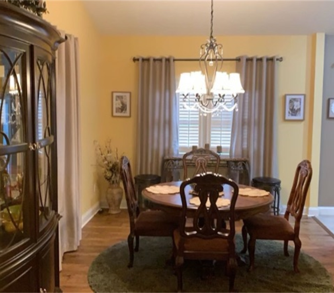 Cozy, quiet 3 bedroom home in Morningside Estates within 4 miles of both local hospitals. - Photo 5