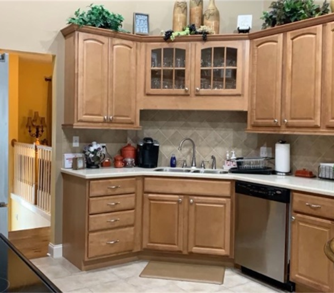 Cozy, quiet 3 bedroom home in Morningside Estates within 4 miles of both local hospitals. - Photo 8