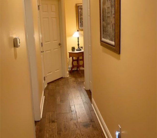 Cozy, quiet 3 bedroom home in Morningside Estates within 4 miles of both local hospitals. - Photo 9