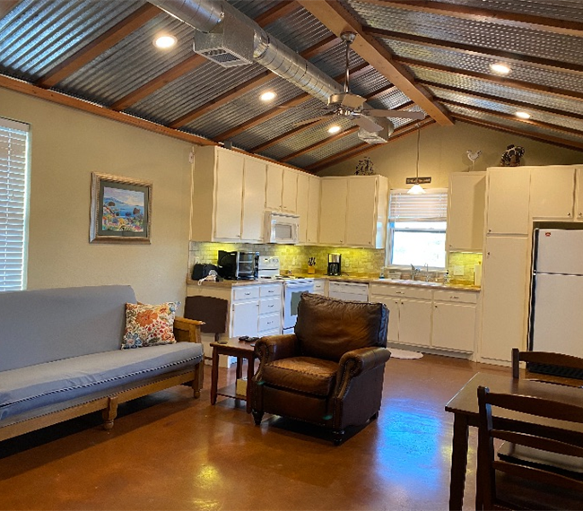 Private Country Backyard Guest House - Your Own Space, Quiet & Safe - Photo 1