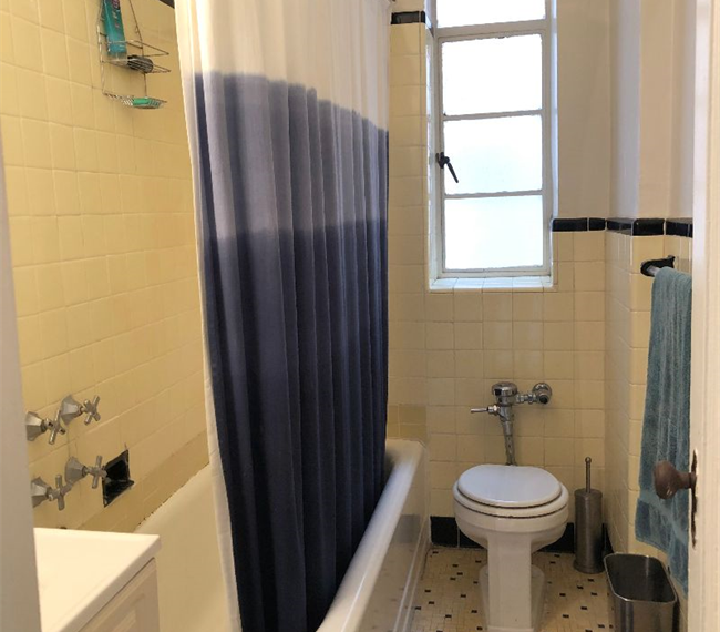Spacious Sunny 1 Bedroom Steps from 1 Train - Photo 10