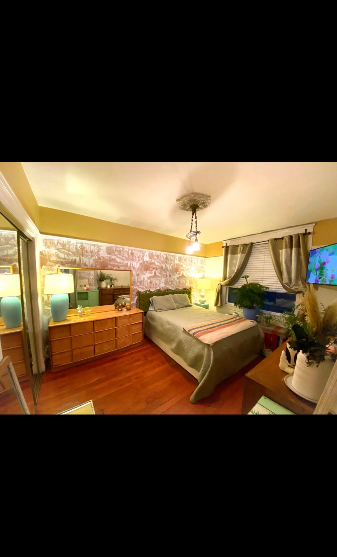 Available 1/1/2027 Furnished bedroom in big 2 bedroom central location MISSION DISTRICT - Photo 1
