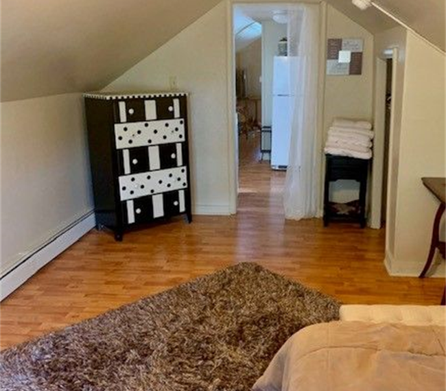 1 Bedroom - Syracuse (Eastwood) - Photo 2