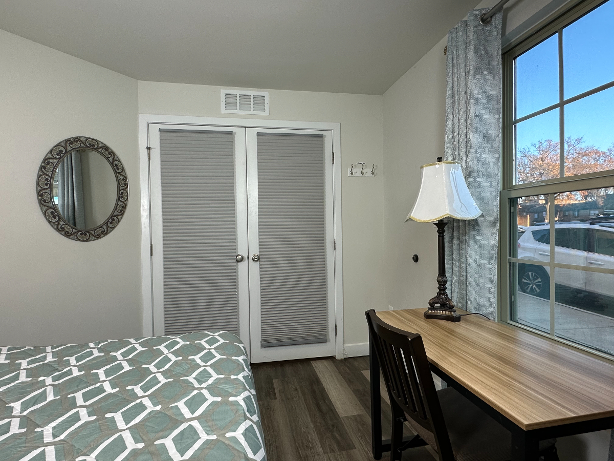 Charming Room, Near Inova Fairfax Hospital