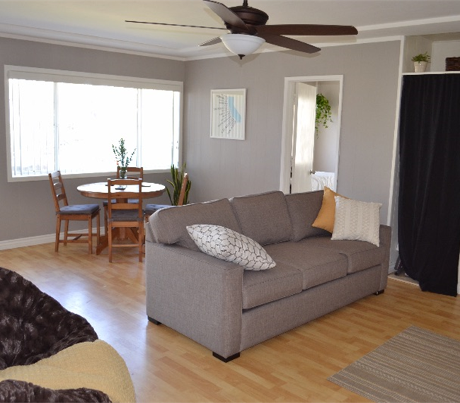 Beach and Bay Blocks Away - Photo 2
