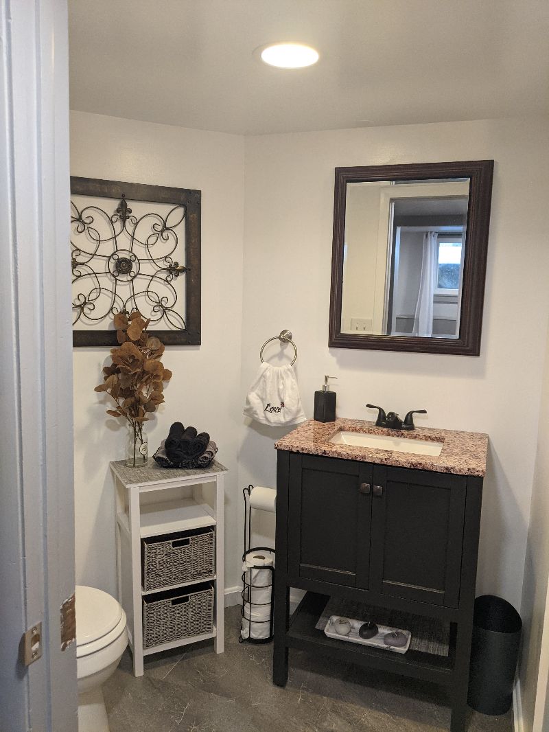 Home away from home , Cozy 1 bedroom close to downtown and hospitals - Photo 9