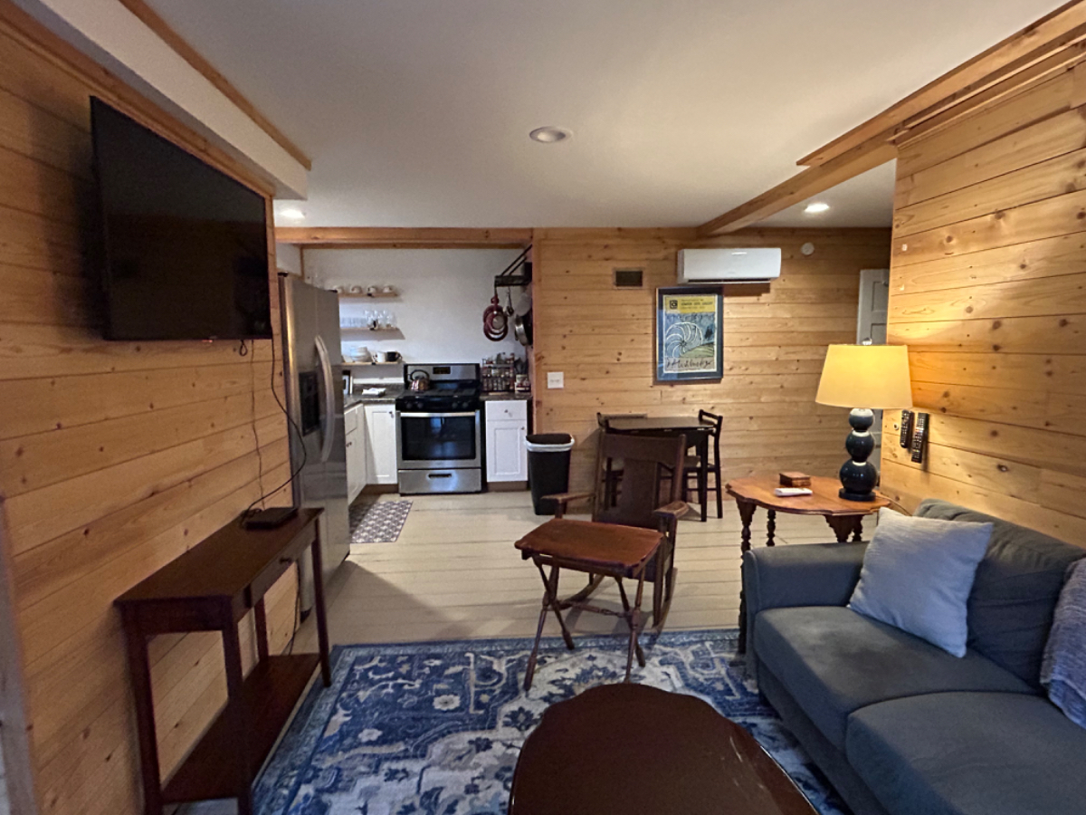 Quiet Private Country Vermont 1 Bedroom - Photo 1