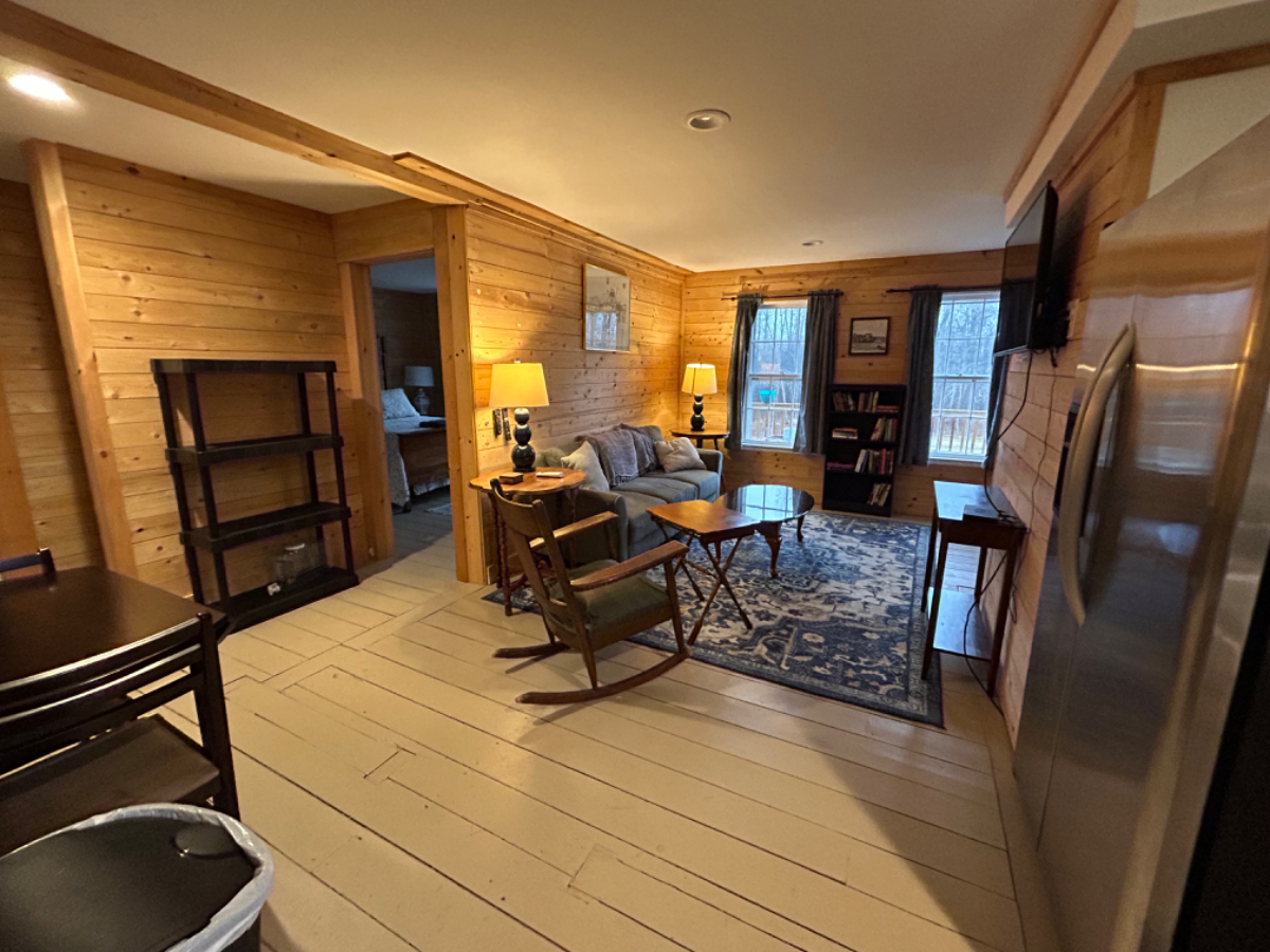 Quiet Private Country Vermont 1 Bedroom - Photo 4