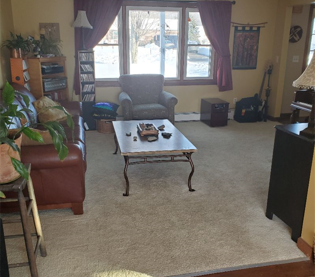 Pretty and Cozy House. Private, large attic bedroom AVAILABLE JUNE 1ST. SEEKING 1 HOUSEMATE to shar - Photo 5