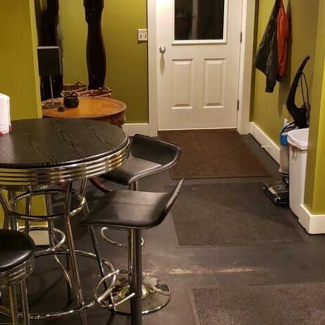 Quiet rental Near hospital , - Photo 1