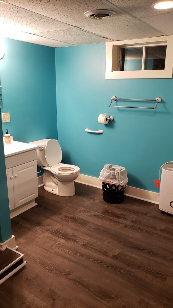Quiet rental Near hospital , - Photo 4