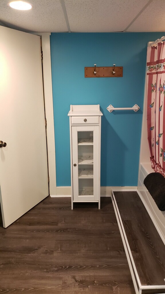 Quiet rental Near hospital , - Photo 5