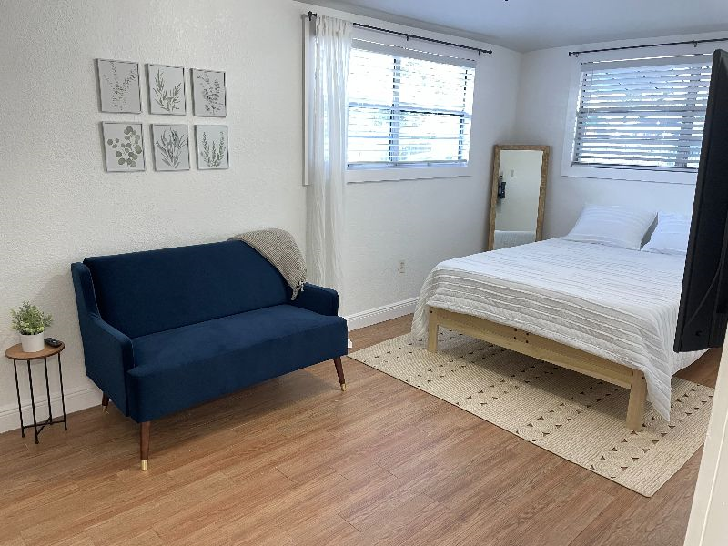 Tampa Heights/Downtown Studio