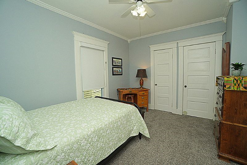 Victorian Apartment near Medical corridor - Photo 8