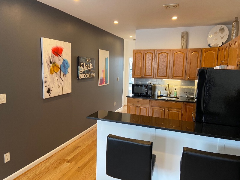 Cozy Sunny 1BD Apartment - Photo 4