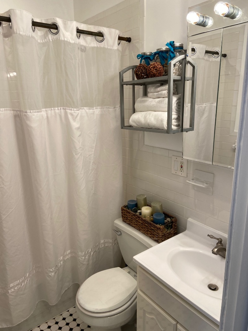 Cozy Sunny 1BD Apartment - Photo 6