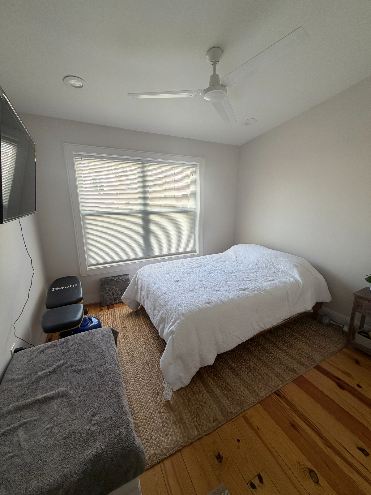 Modern 1BR W/D Union Market Union Station NOMA free parking Metro Access - Photo 3