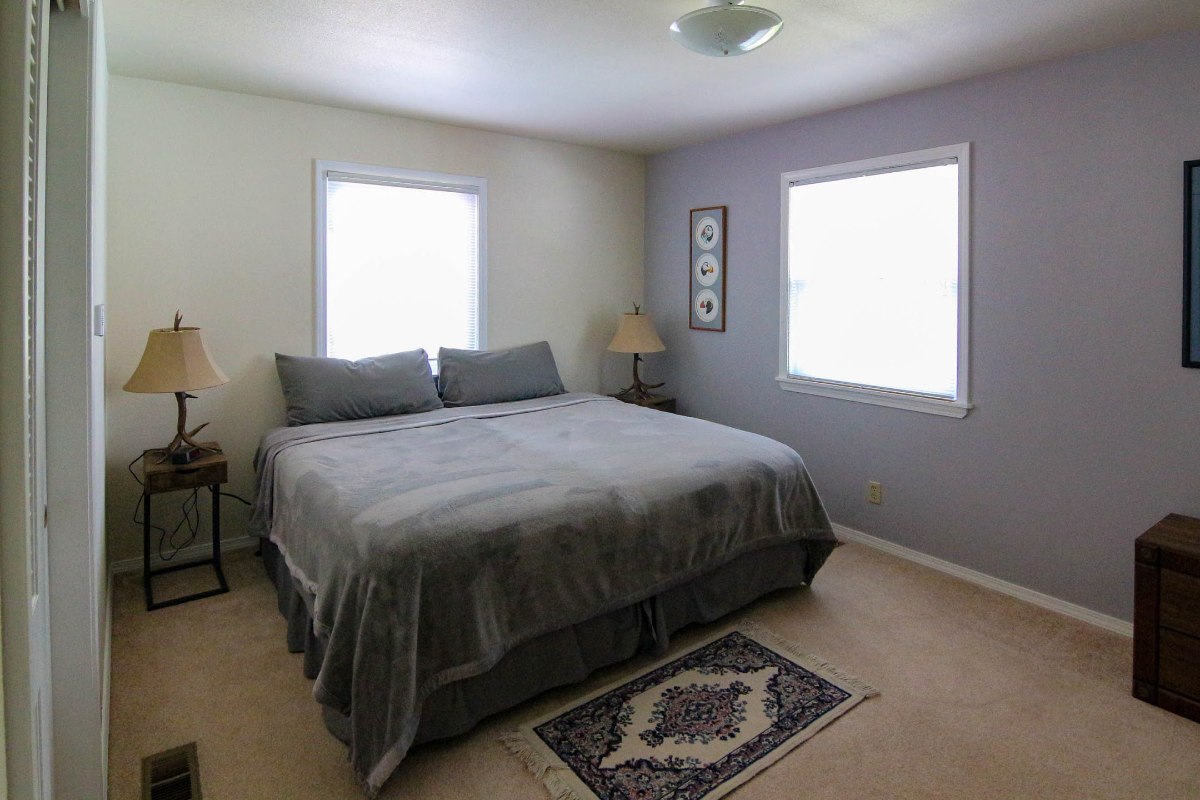 Beautiful Home on the Kenai River - Photo 4