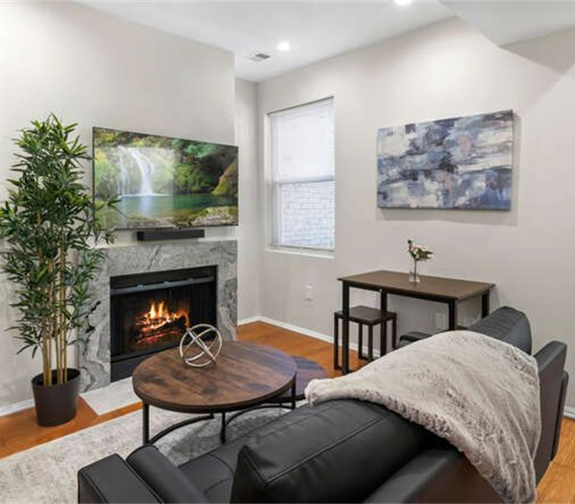 Furnished Unit 2/700 SFT - Photo 1