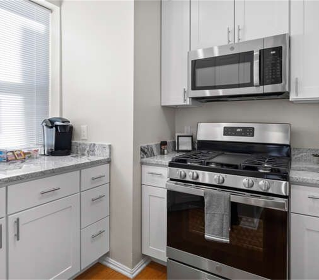 Furnished Unit 2/700 SFT - Photo 11