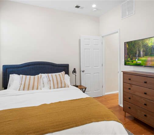 Furnished Unit 2/700 SFT - Photo 7