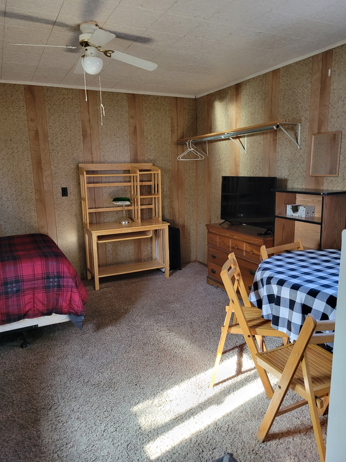 Studio Apartment - Photo 3