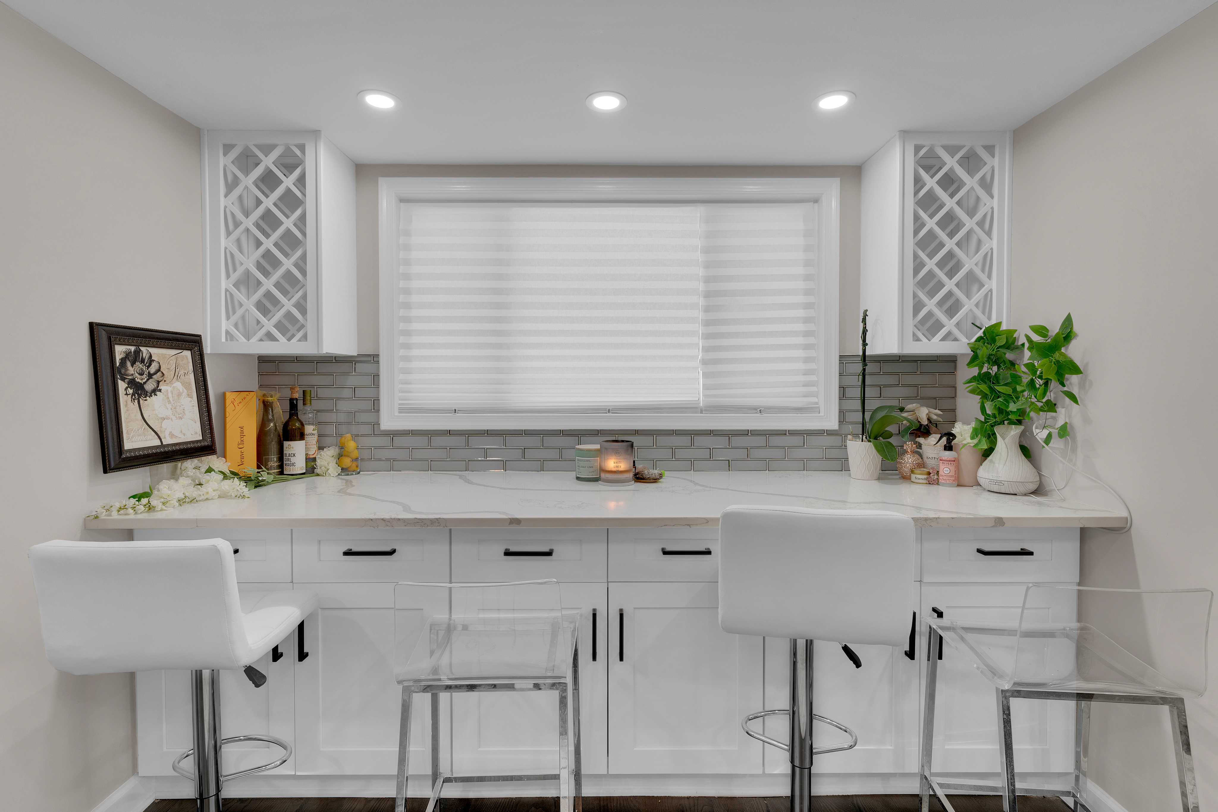 Absolutely Beautiful 3.5 BDRM/2.5BA Newly Renovated DC Home: Long Stays +Parking + Metro - Photo 5