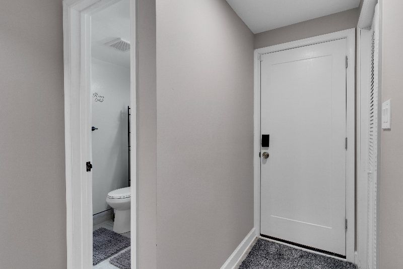 Absolutely Beautiful 3.5 BDRM/2.5BA Newly Renovated DC Home: Long Stays +Parking + Metro - Photo 12