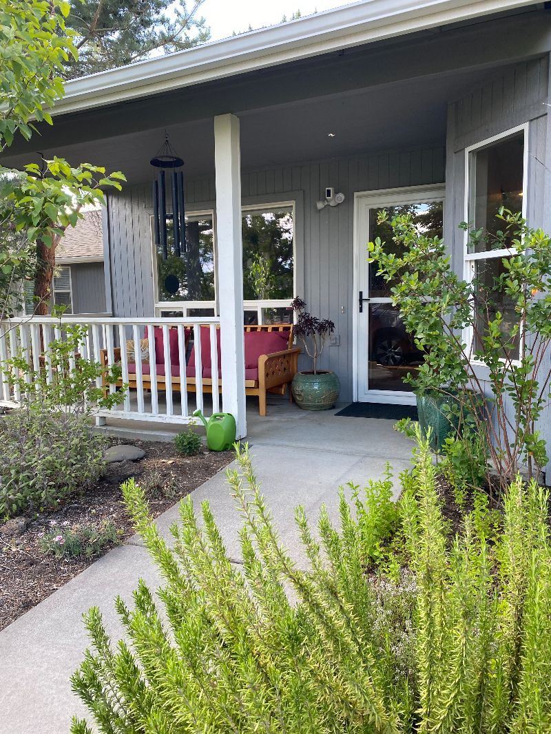 NW Canyon Home - Photo 2