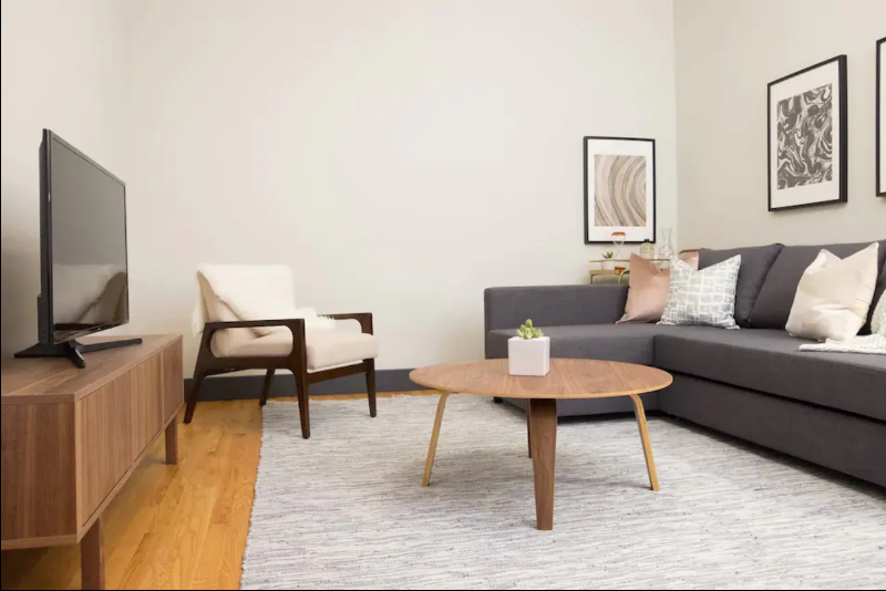 Hot Mission Spot - Beautiful Light 2 Bedroom