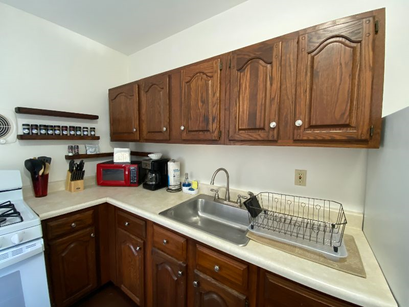 One bedroom apt in the Sullivan Catskills - Photo 4