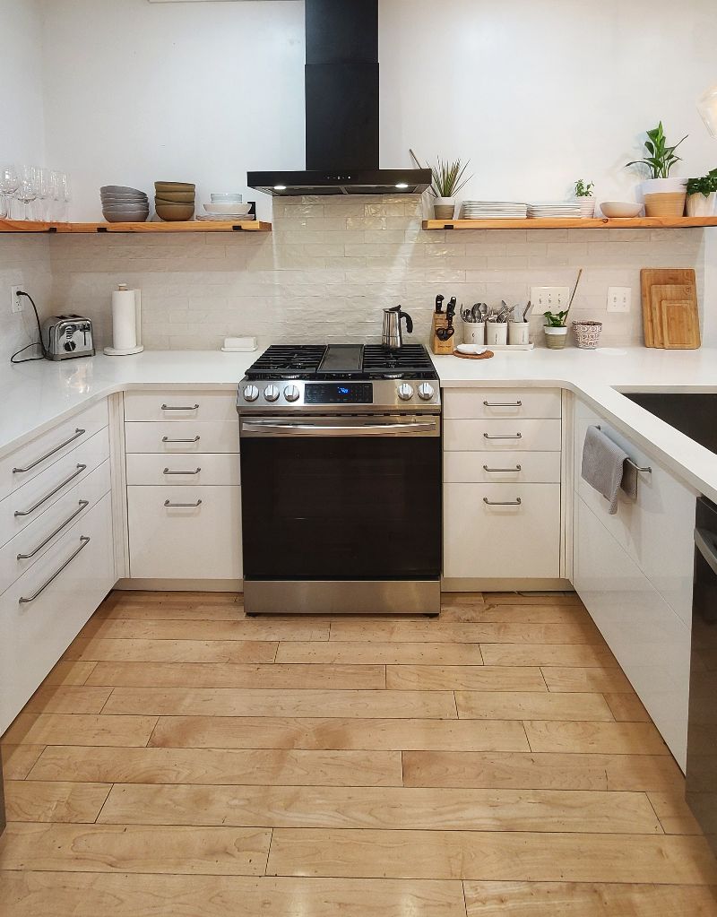 Spacious 2,500 Sq Ft 3BR/2BA Duplex | Private Community + Parking | Walk to NYC Ferry - Photo 6