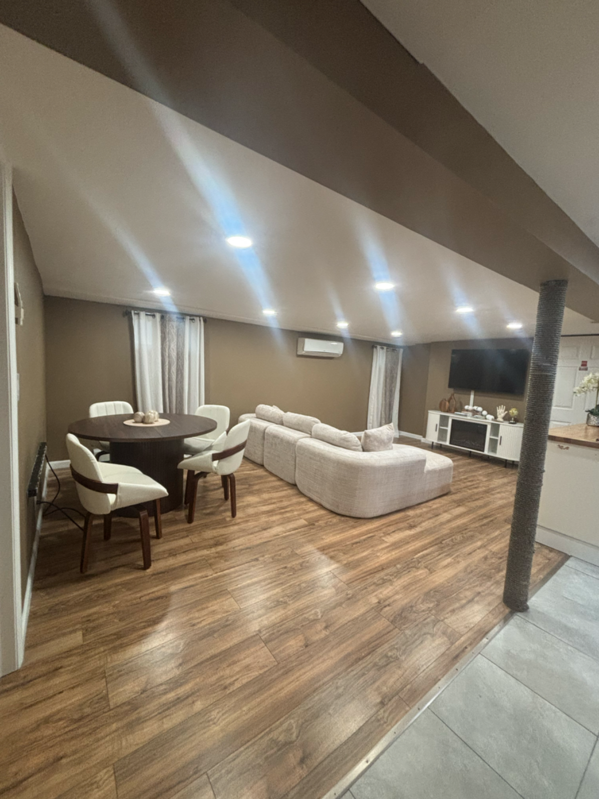 Fully Furnished Basement Apartment in Springfield Gardens, NY - Photo 2