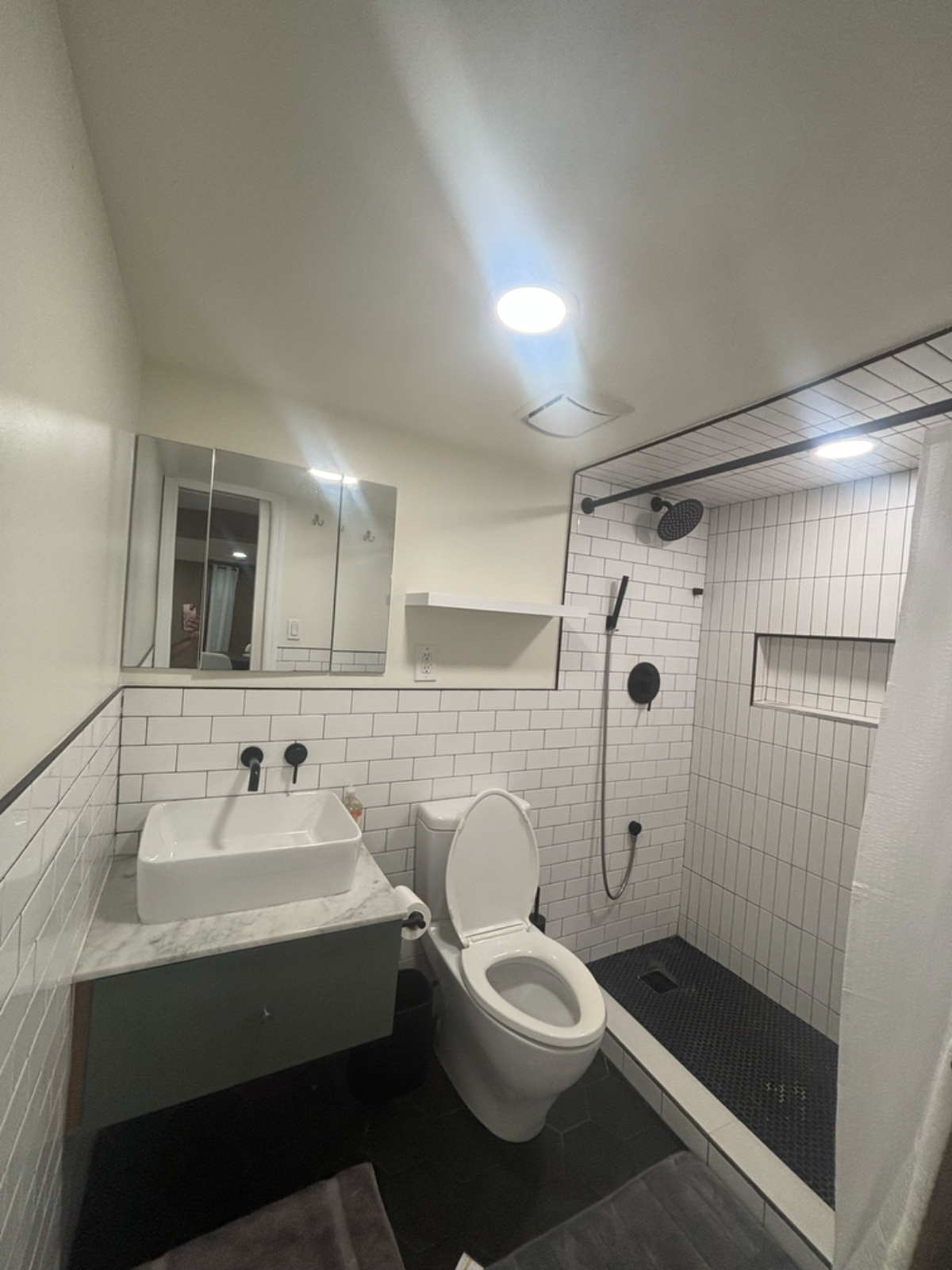 Fully Furnished Basement Apartment in Springfield Gardens, NY - Photo 10
