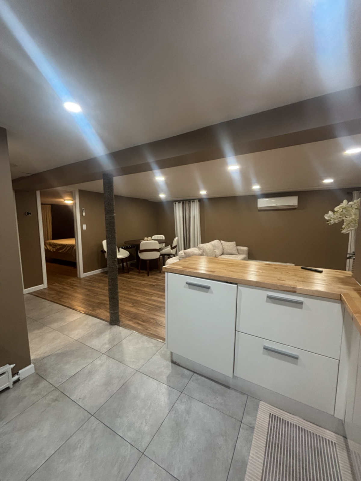 Fully Furnished Basement Apartment in Springfield Gardens, NY - Photo 12