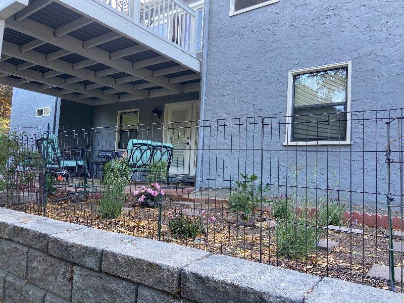 RN renting private walk-out garden apartment - Photo 4
