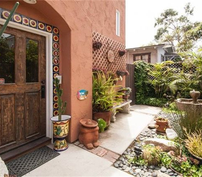 Bedrooms Available in Amazing Mission Bay Home - Just a short stroll to the beach - Photo 2