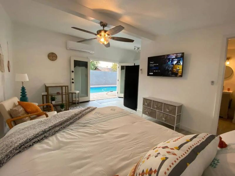 3 units (2 -studios and a 2bed/1bath) in Historic Garfield near Downtown Phoenix Banner-University Medical Center Unit 2