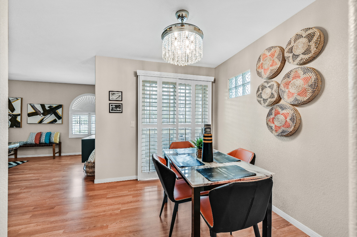 Beautiful 2 Bedroom 2 bath Condo - Photo 7